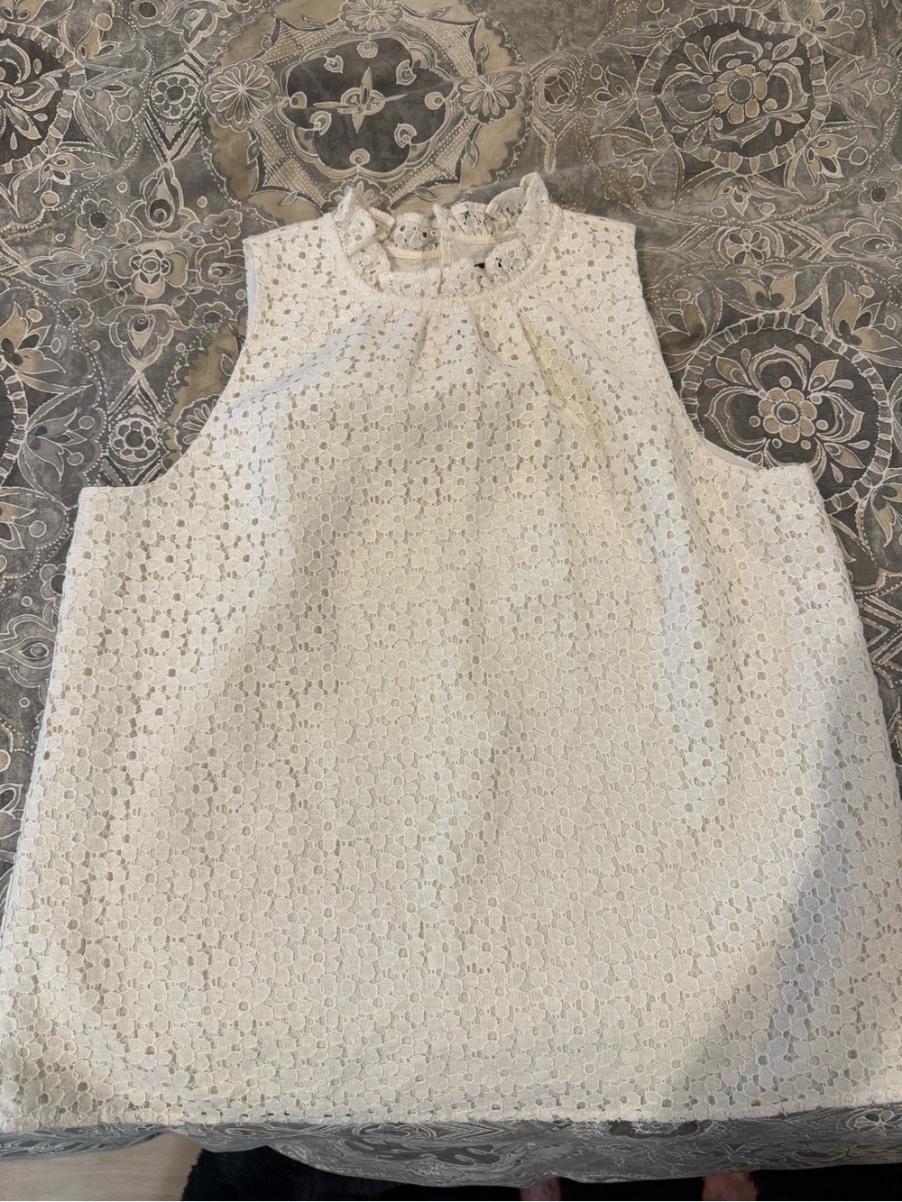 Ann Taylor Factory White Lace High-Neck Sleeveless Shell